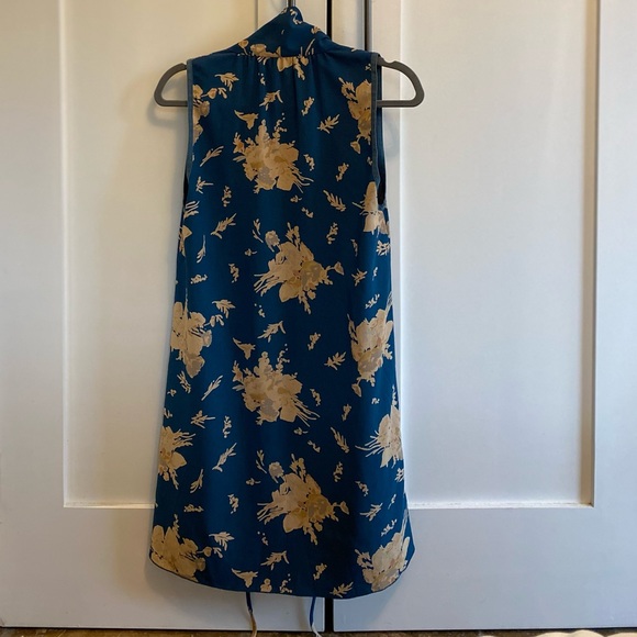 Wilfred Floral scoop neck mini dress size M - Picture 2 of 3